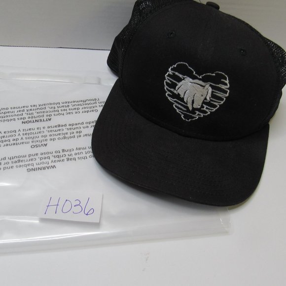 New Era 9/50 Mesh Trucker Adult Black Cap Hat Embroidered Heart Horse Snapback